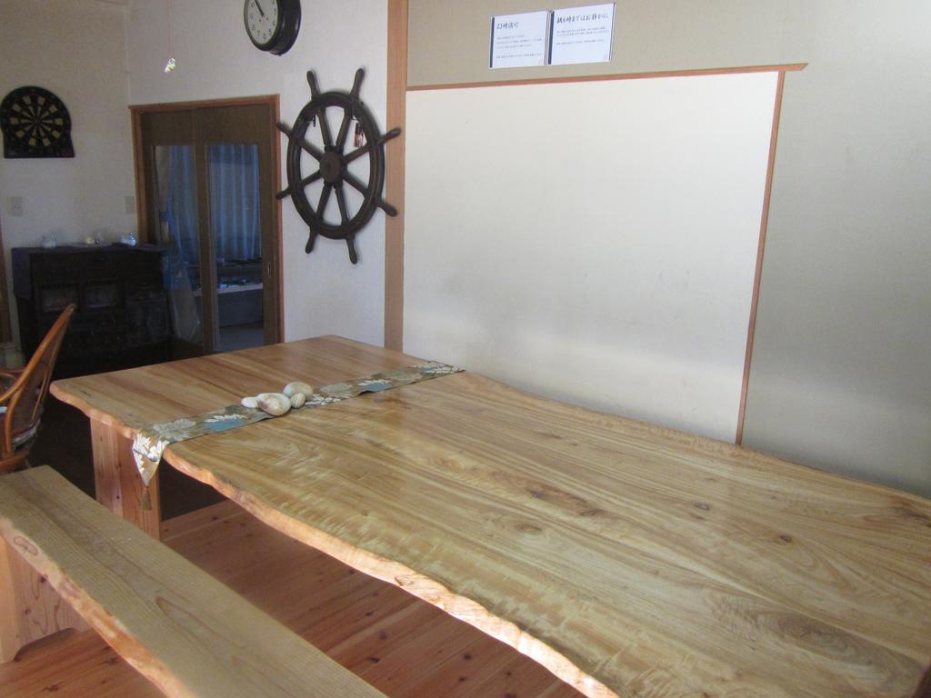 Amakusa West Coast Backpackers Fu-Raibou Hostel Buitenkant foto