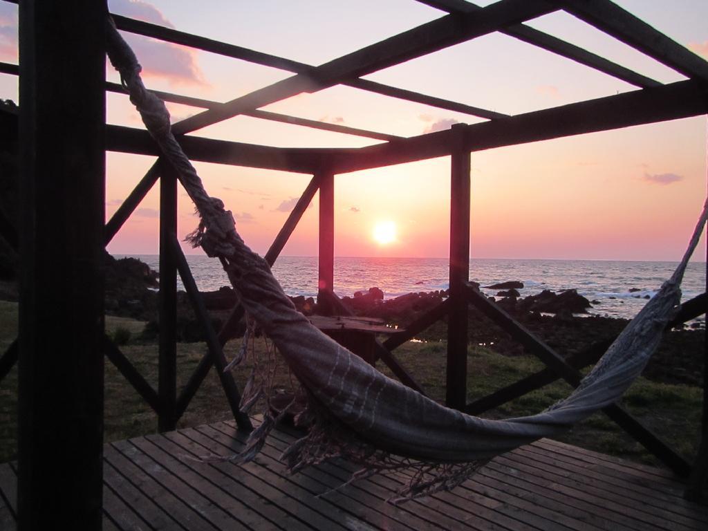 Amakusa West Coast Backpackers Fu-Raibou Hostel Buitenkant foto