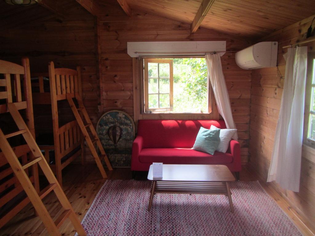 Amakusa West Coast Backpackers Fu-Raibou Hostel Buitenkant foto