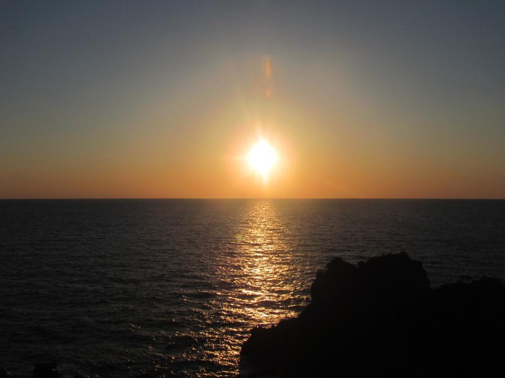 Amakusa West Coast Backpackers Fu-Raibou Hostel Buitenkant foto