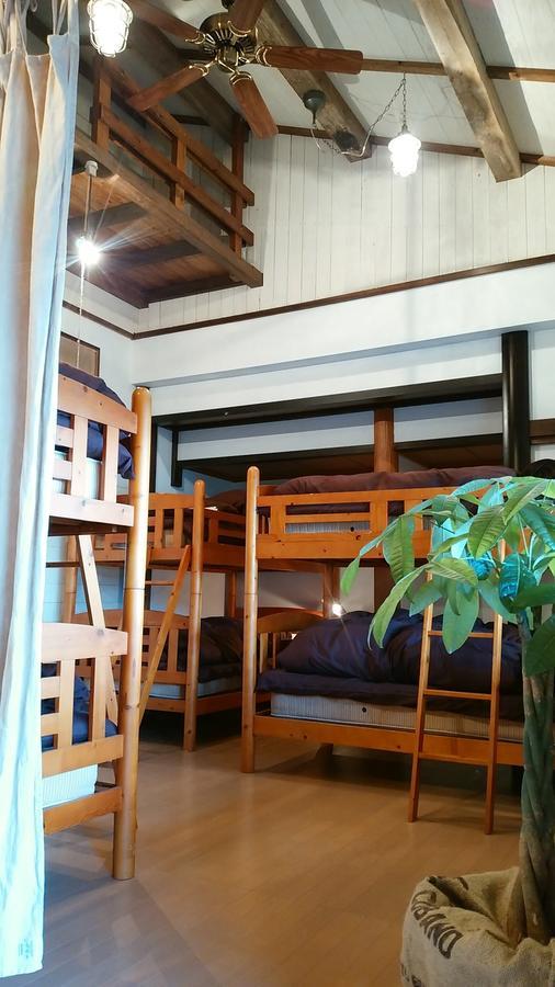 Amakusa West Coast Backpackers Fu-Raibou Hostel Buitenkant foto